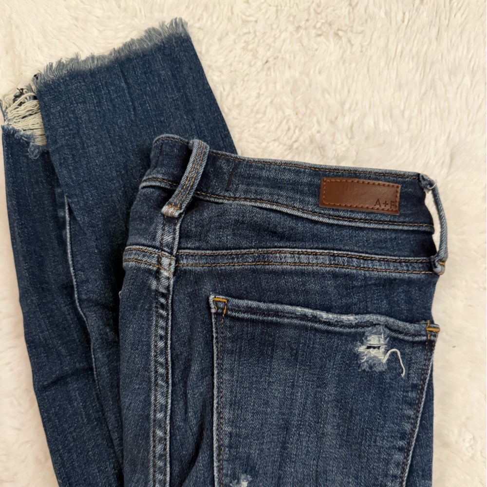 Abercrombie & fitch jeans